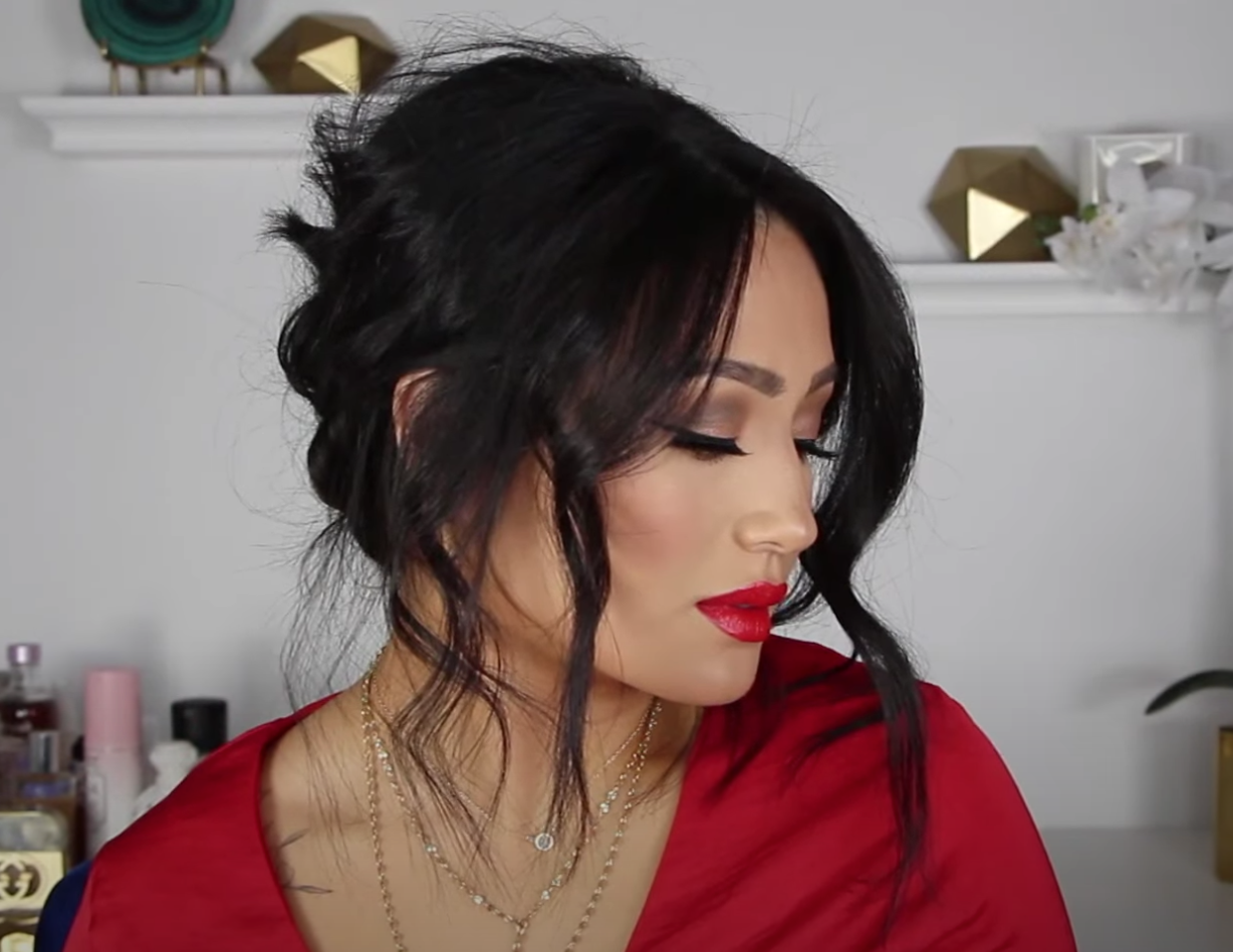 PARTY READY YOU: 3 EASY HAIR & MAKEUP TUTORIALS FOR ANY FESTIVE OCCASION